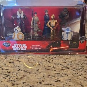 Disney Store Star Wars The Force Awakens Figure Set – 7 Characters – New Sealed